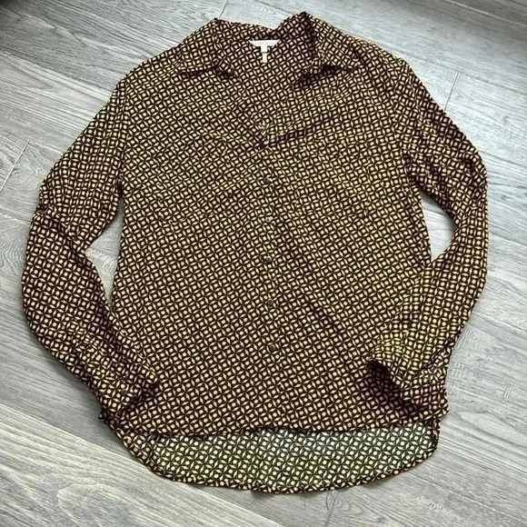 🔥Esqualo🔥 | Gold and  black patterned button up blouse - Picture 2 of 11